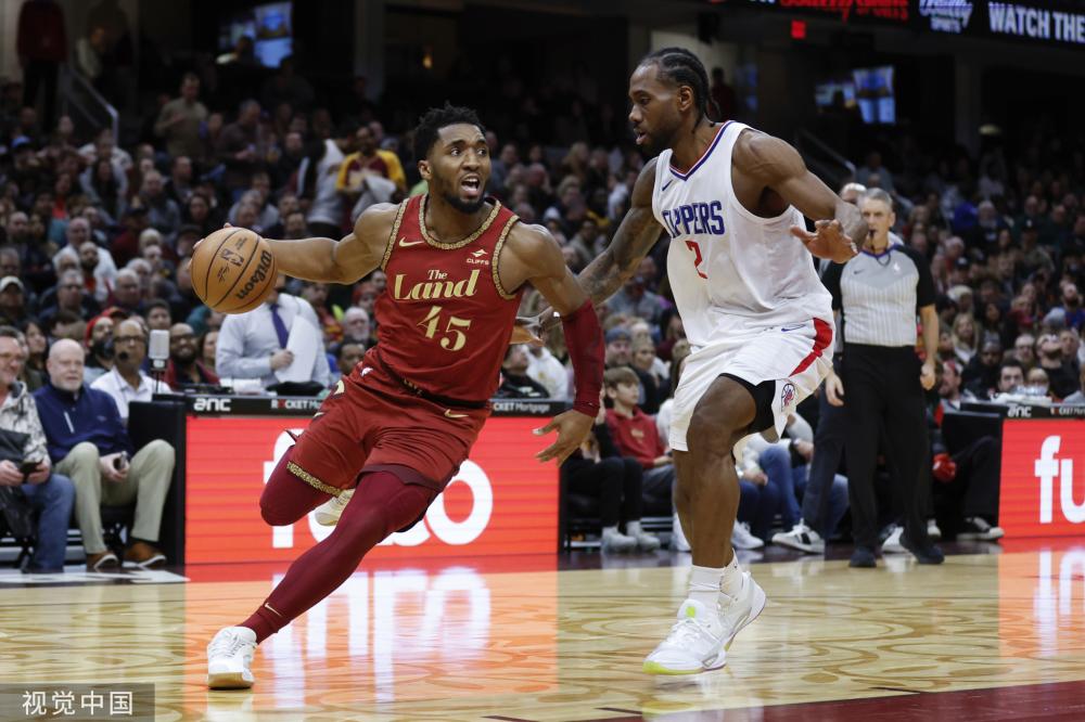 迷的目光 迷的目光