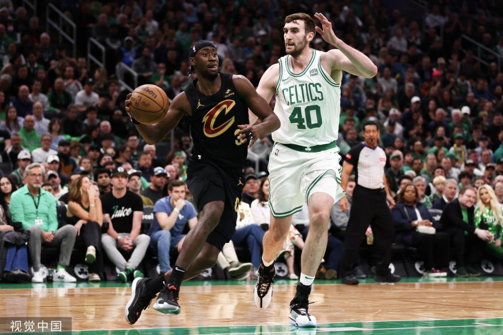 爱与坚持 爱与坚持